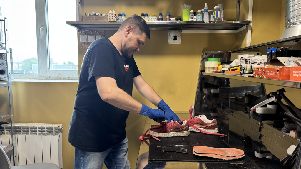 Подготовка обуви к чистке